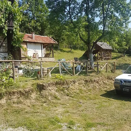 Kolyova House * Bakhretsi